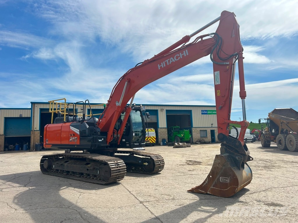 Hitachi ZX210 LC-7 حفارات زحافة