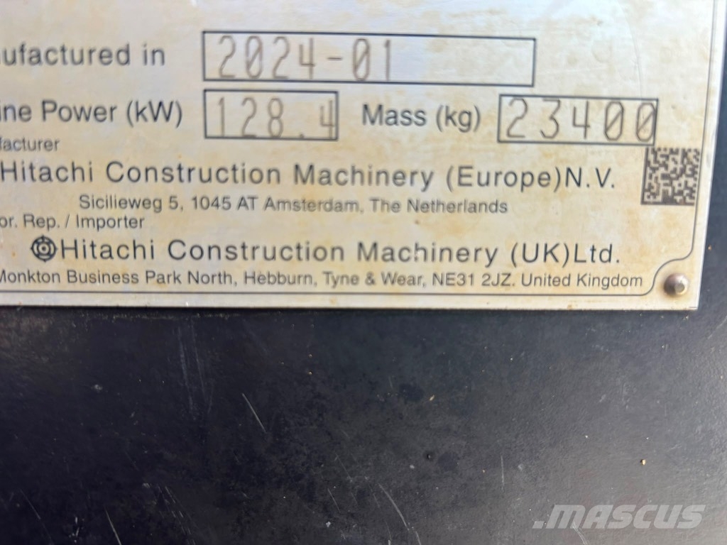 Hitachi ZX210 LC-7 حفارات زحافة