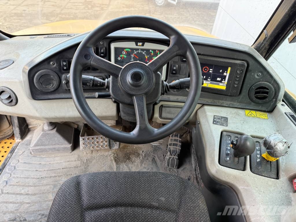 CAT 745C - Dutch Machine / Auto Greasing Knik dumptrucks