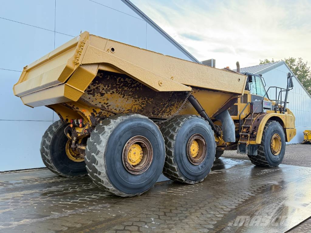 CAT 745C - Dutch Machine / Auto Greasing Knik dumptrucks