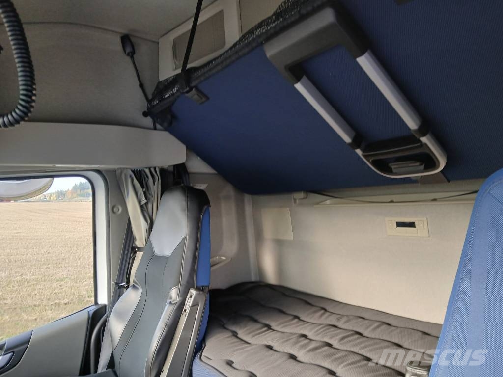Volvo FH500 10x4 alusta täysilma,750tkm Kamioni-šasije