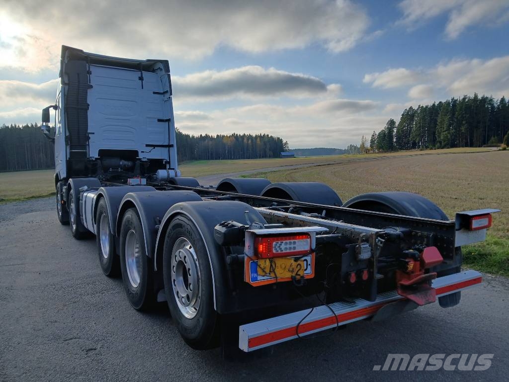 Volvo FH500 10x4 alusta täysilma,750tkm Kamioni-šasije