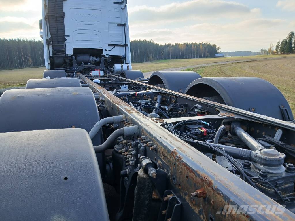 Volvo FH500 10x4 alusta täysilma,750tkm Kamioni-šasije