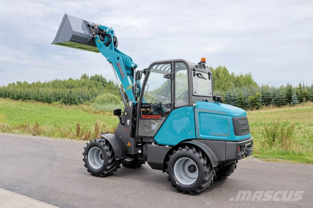 Schmidt Ładowarka kołowa Schmidt 4350A Kubota NOWA kabina Cargadoras sobre ruedas