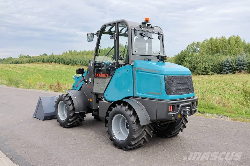Schmidt Ładowarka kołowa Schmidt 4350A Kubota NOWA kabina Cargadoras sobre ruedas
