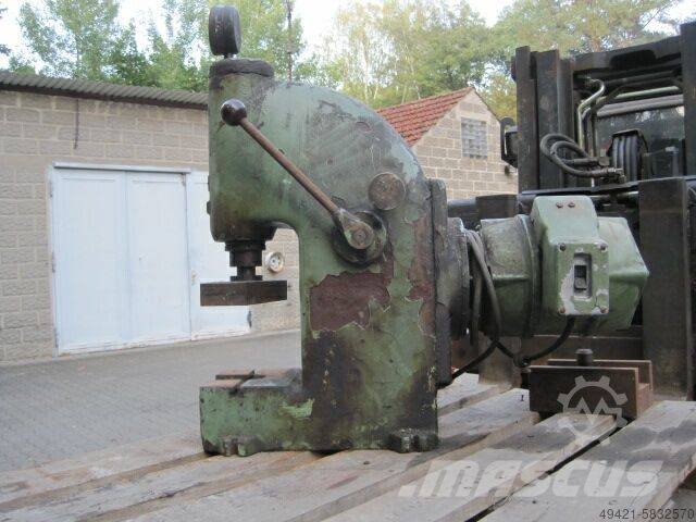 Hydraulische Presse WMW PYE 2 建筑机械-其他