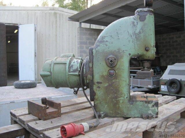 Hydraulische Presse WMW PYE 2 建筑机械-其他