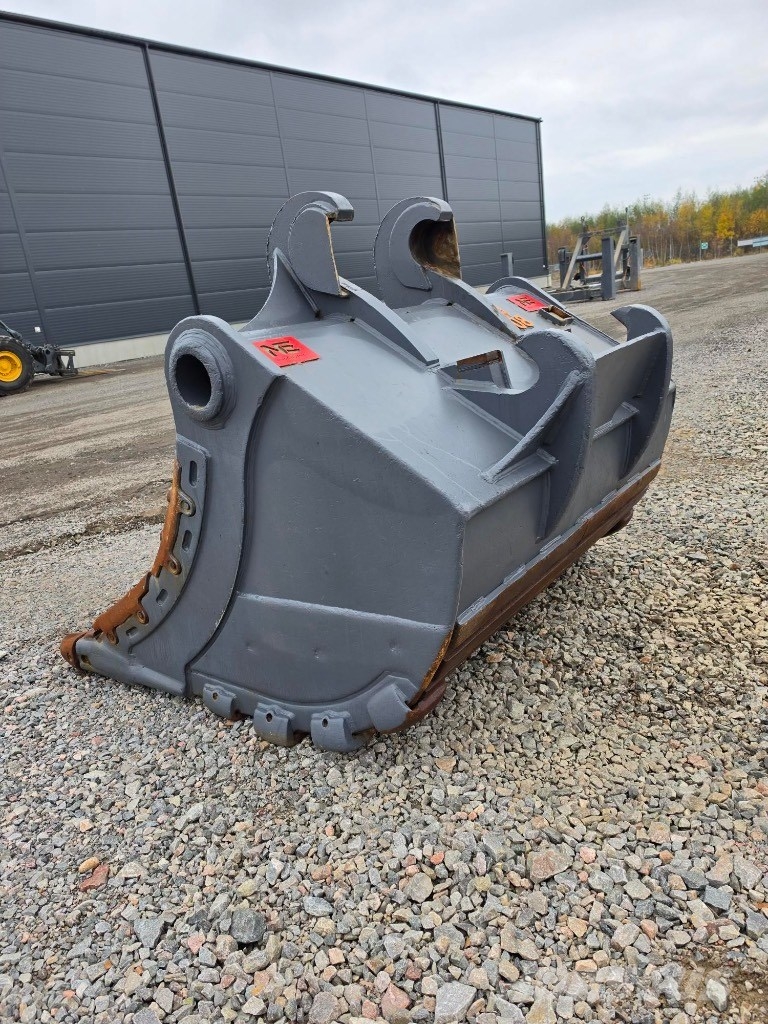 Nordic Equipment Bergskopa HD 4500liter Skuffer