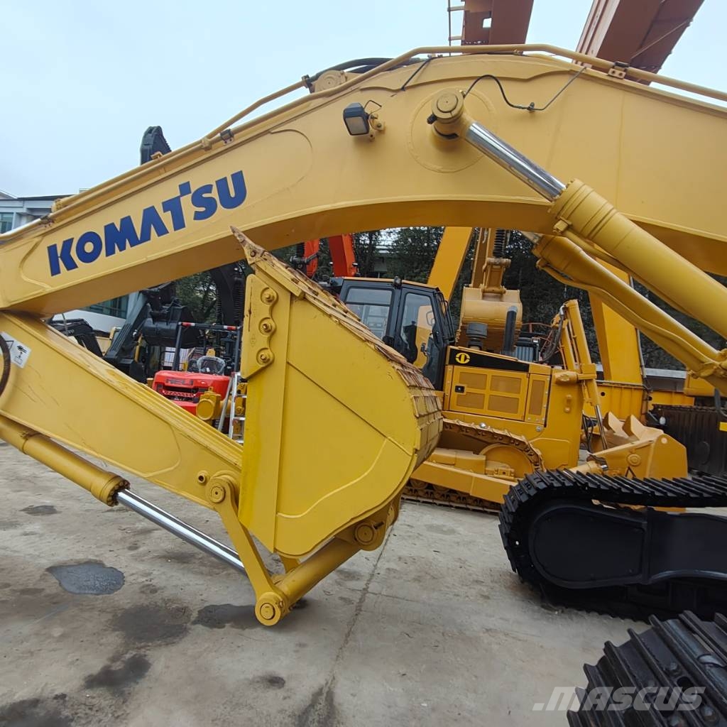 Komatsu PC 360-7 حفارات زحافة