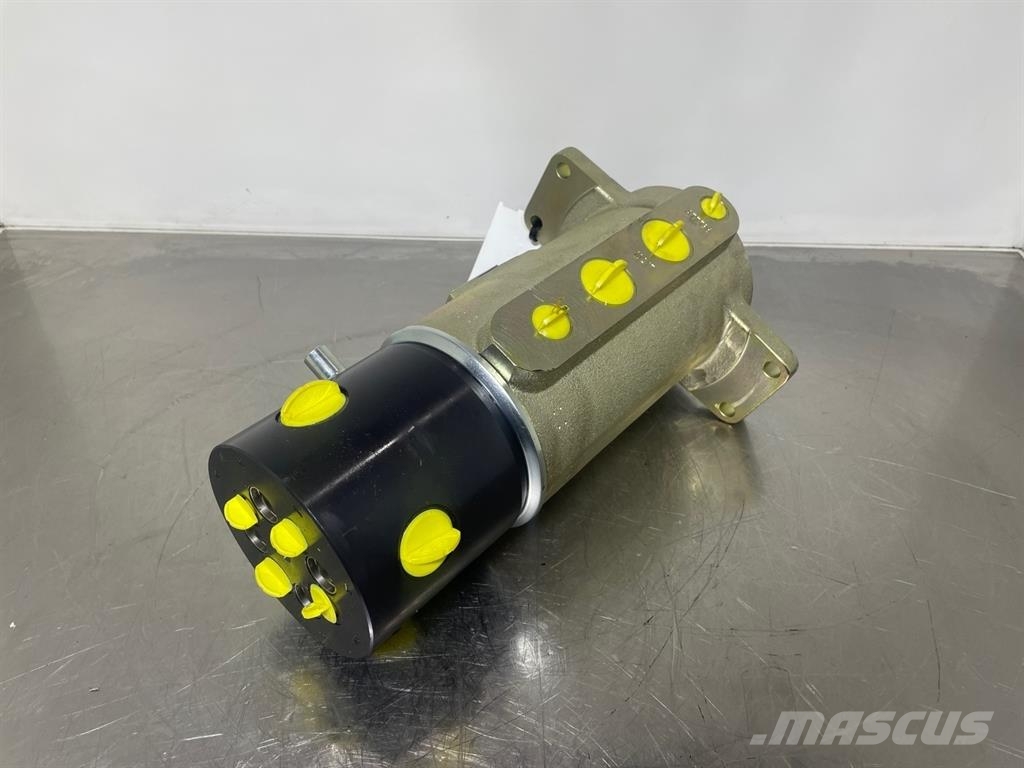 Yanmar TC125 - Swing joint/Drehdurchführung/Draaidoorvoer Hydraulics