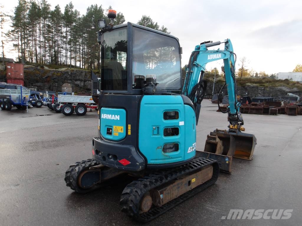 Airman AX 33 U-6 A Miniekskavaatorid < 7 t