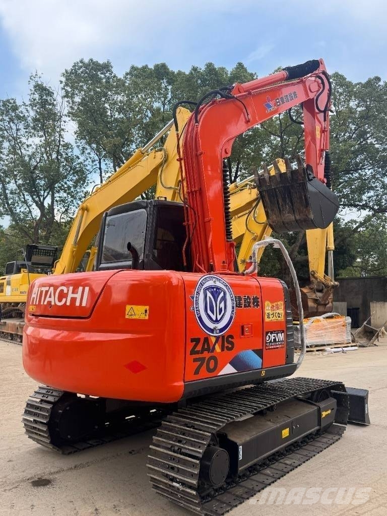 Hitachi Sumitomo ZX70 Mini ekskavatörler, 7 tona dek