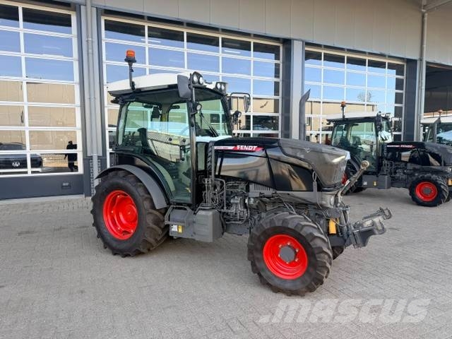 Fendt 211v Profi Gen3, FH+PTO トラクター