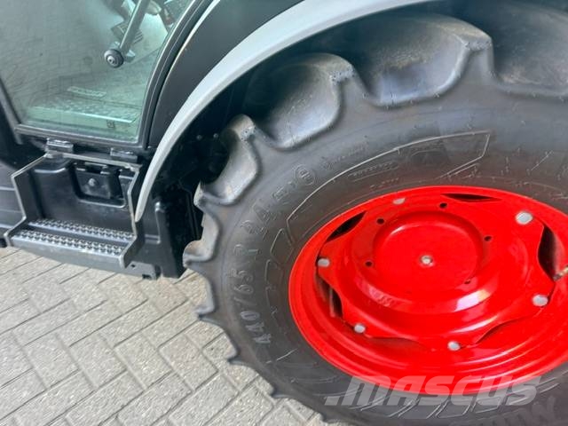 Fendt 211v Profi Gen3, FH+PTO トラクター