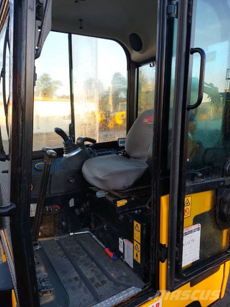 JCB 16 C-1 Miniexcavadoras