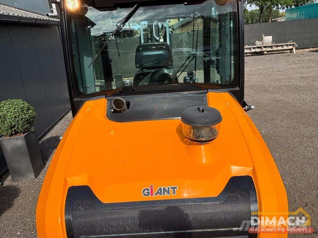 GiANT G5000 X-TRA 4x4 - Stage V - bucket and pallet fork Hjullastere