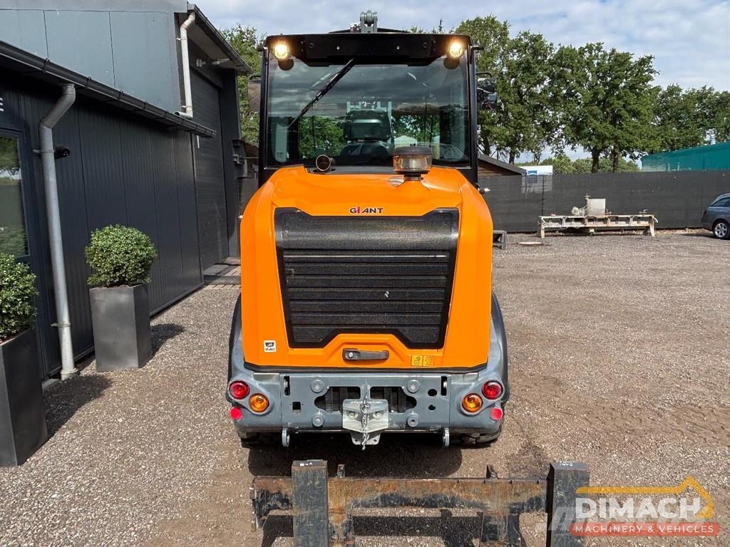 GiANT G5000 X-TRA 4x4 - Stage V - bucket and pallet fork Hjullastere