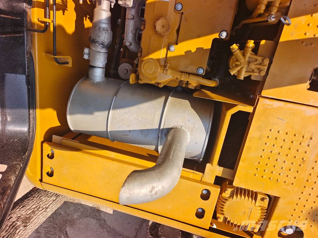 CAT 320D2L   special price Bageri gusjeničari