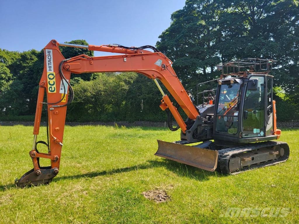 Hitachi ZX 85 US-6 حفارات وسط 7 طن - 12 طن