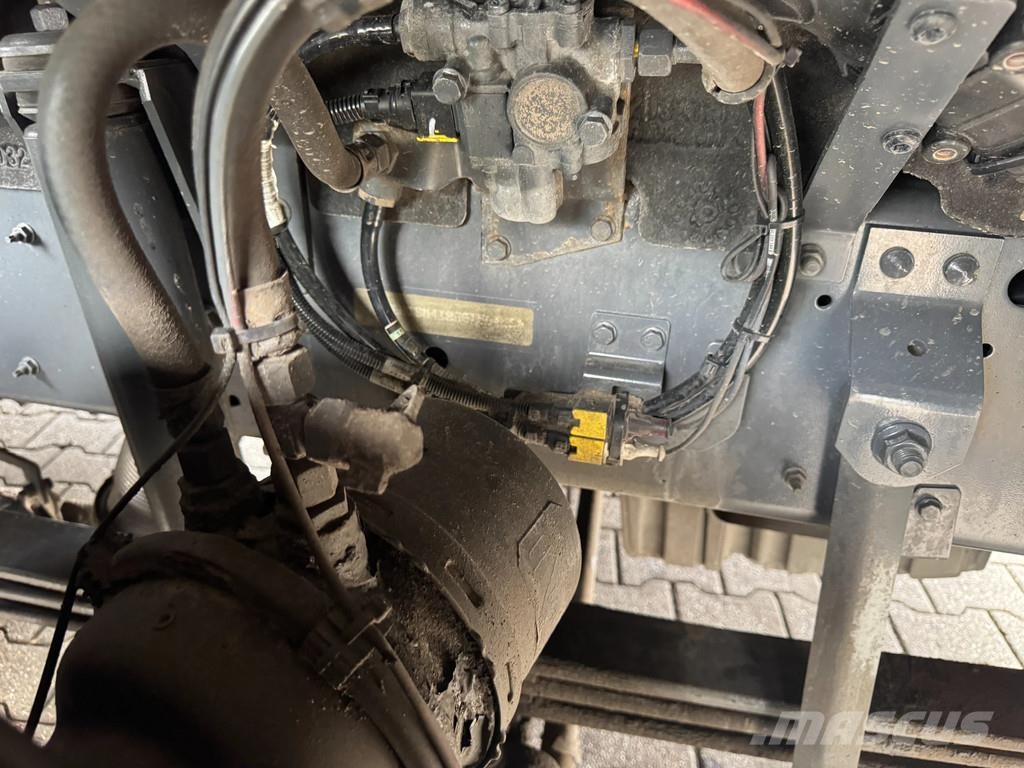 DAF CF 440 6x2*4 Palfinger PK32080 APK 曳引機組件