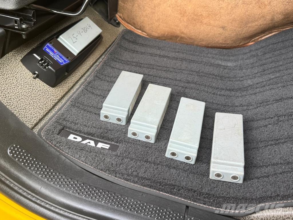 DAF CF 440 6x2*4 Palfinger PK32080 APK 曳引機組件