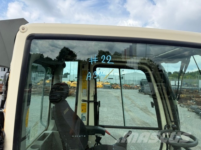 Liebherr A 314 USED CAB Cabine en interieur