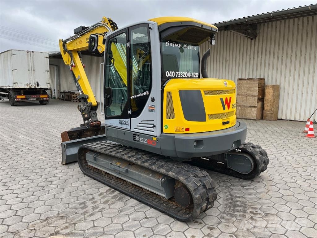 Neuson EZ80 Farm machinery