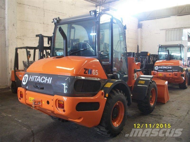 Hitachi ZW 65 لوادر بعجل