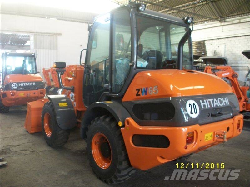 Hitachi ZW 65 لوادر بعجل