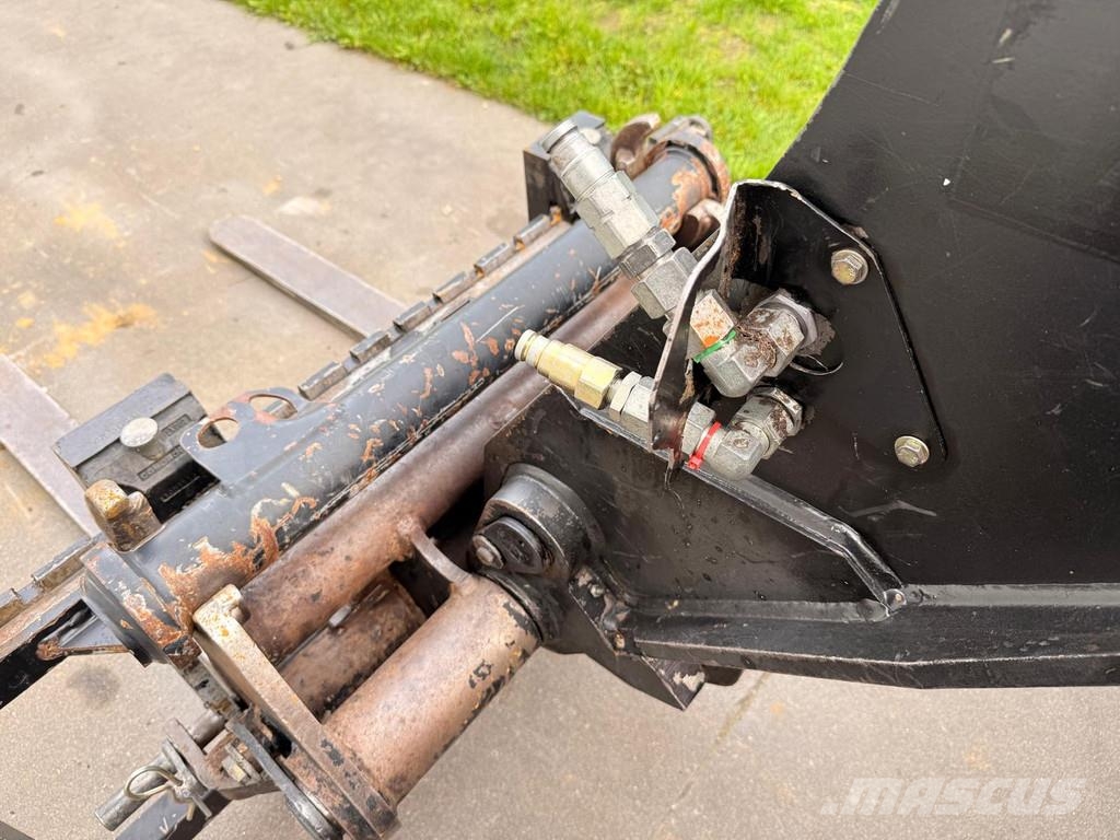 Manitou MLT735 120 LSU Powershift Teleskoplader