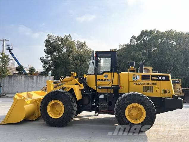 Komatsu WA 380 Rataslaadurid