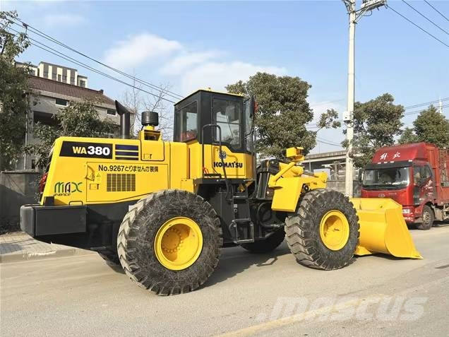 Komatsu WA 380 Rataslaadurid