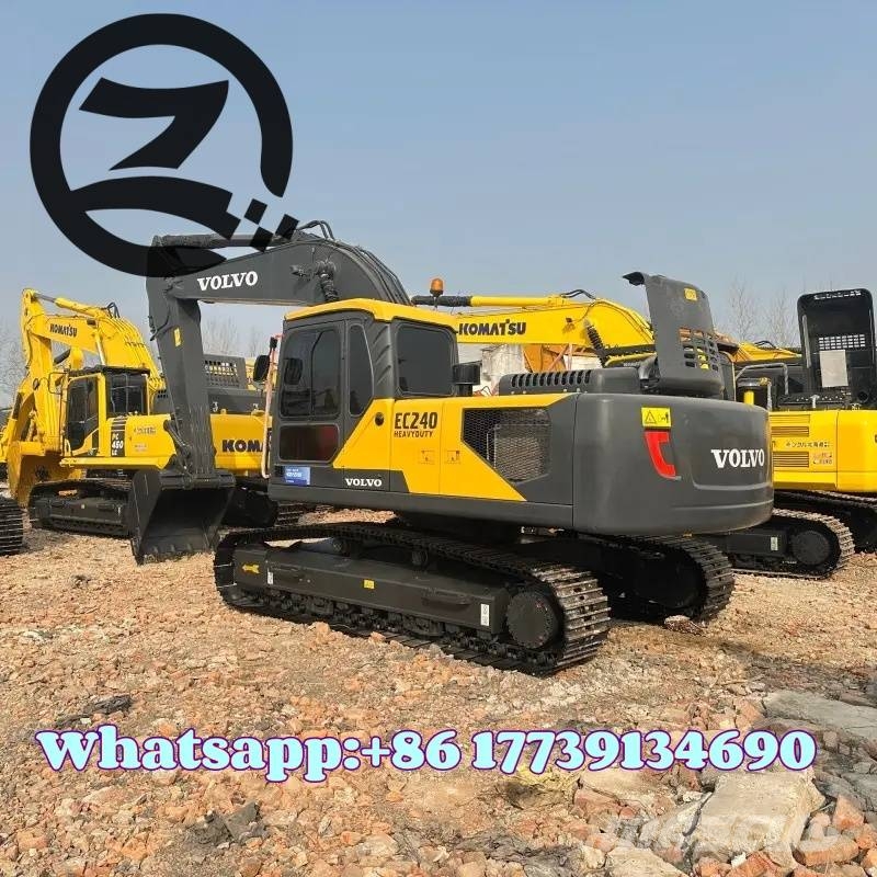 Volvo EC 240 Bagri goseničarji