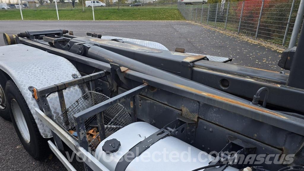 Volvo FM Nosturiautot