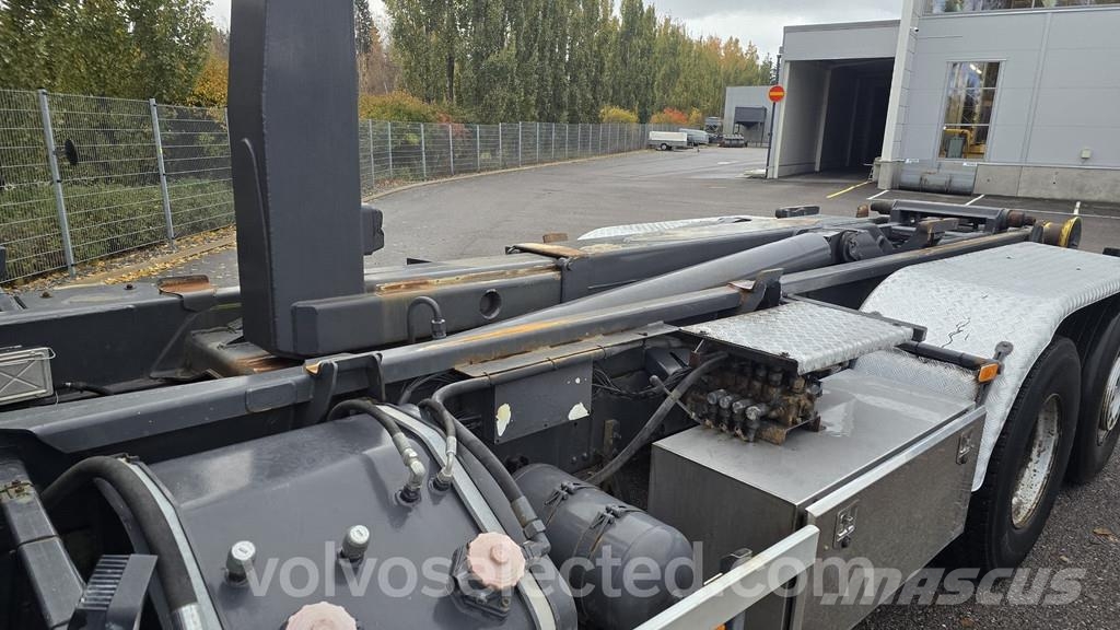 Volvo FM Nosturiautot