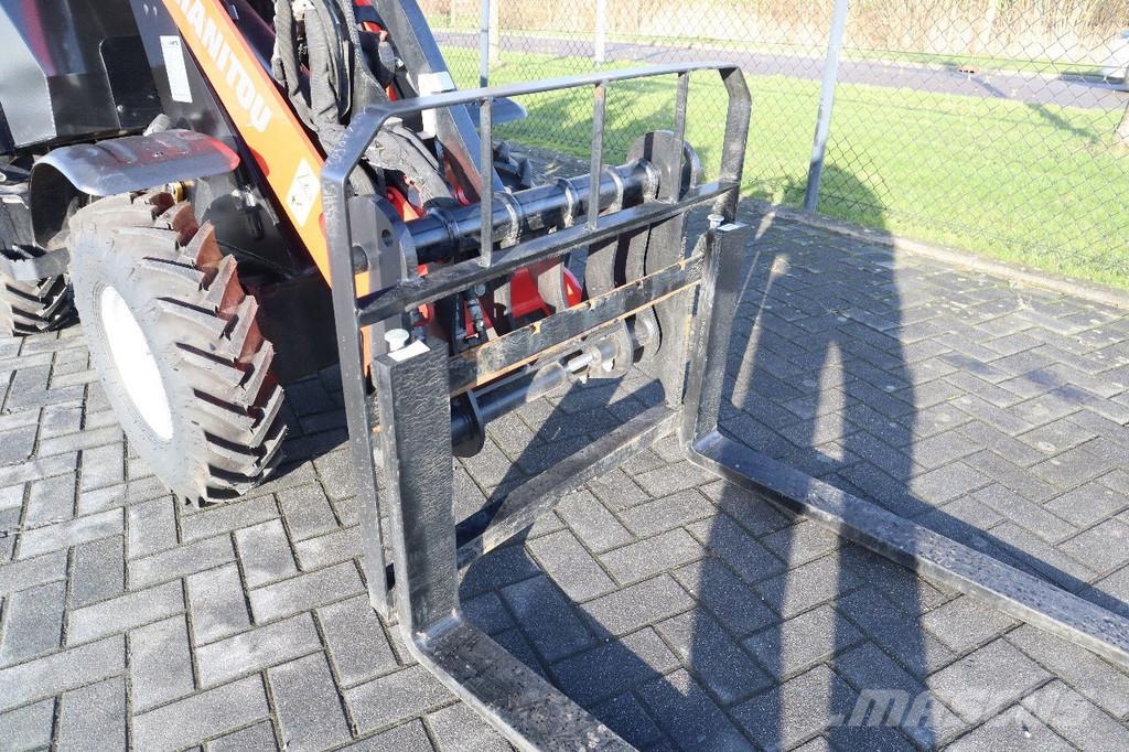Manitou MLA 2-25 H NEW UNUSED | FORKS | STAGE V Læssemaskiner på hjul