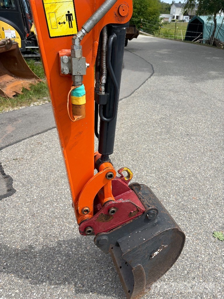 Hitachi ZX 19-6 CR Minigraafmachines < 7t