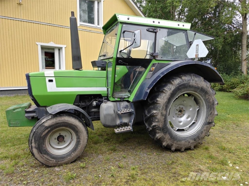 Deutz-Fahr D 1036S Traktoren