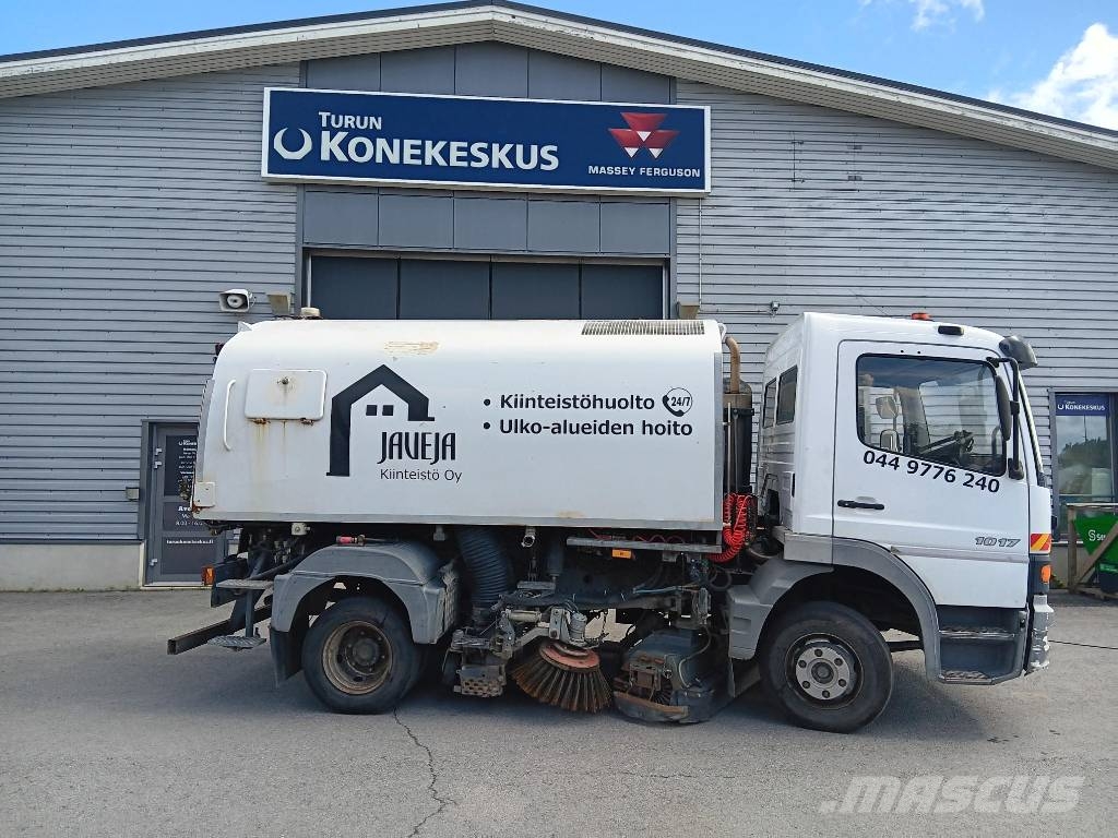 Mercedes-Benz Atego 1017 Lakaisukoneet
