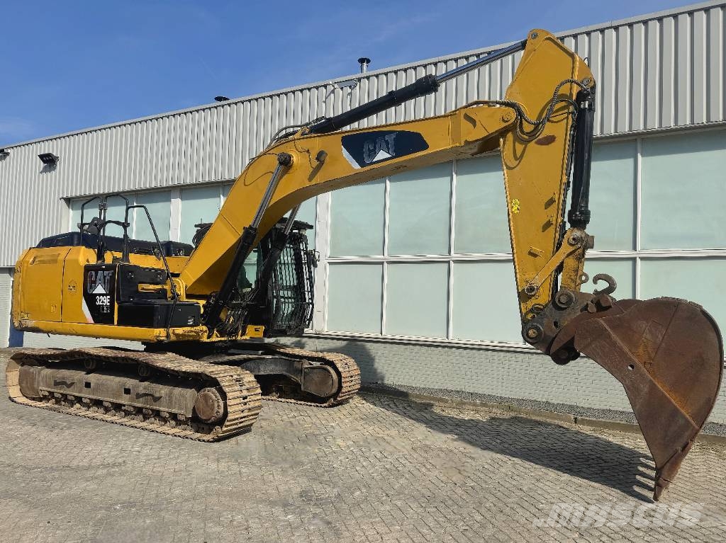 CAT 329 EL Bandgrävare