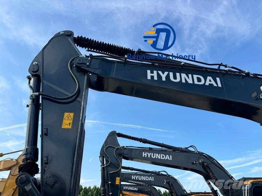 Hyundai R305LC-9T Гусеничні екскаватори