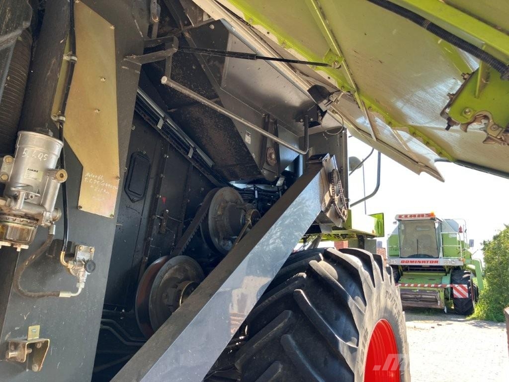CLAAS Tucano 570 Allrad Cosechadoras combinadas