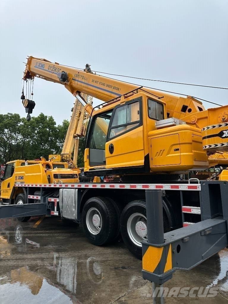 XCMG QY25KC Ruw terrein kranen
