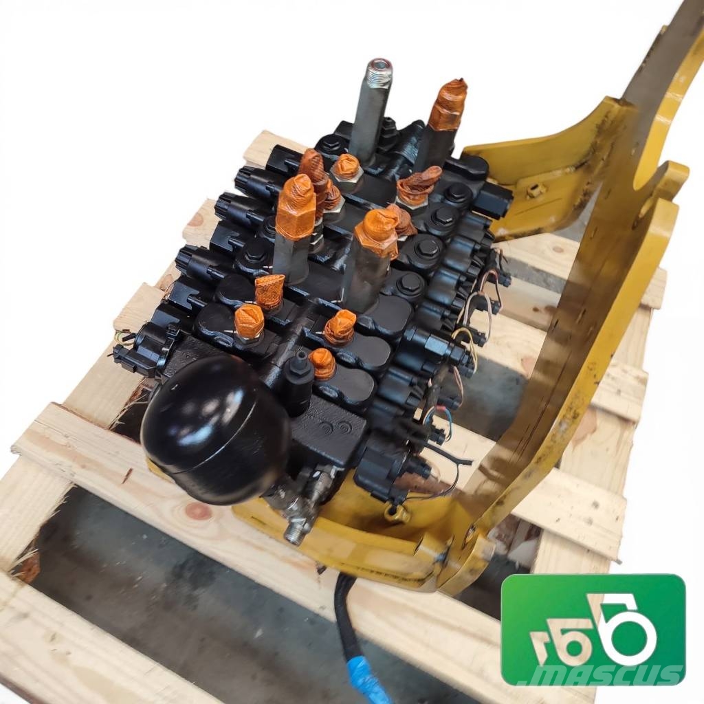 CAT 432E Hydraulic Distributor L21F634 Caterpillar 561 Hidráulicos