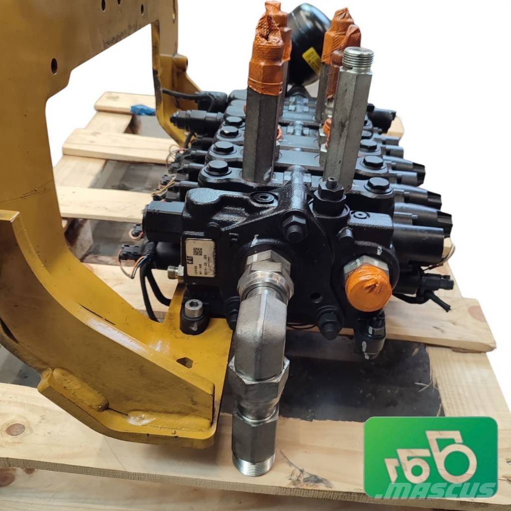 CAT 432E Hydraulic Distributor L21F634 Caterpillar 561 Hidráulicos