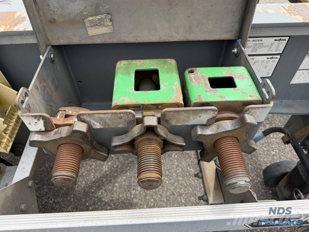 Van Hool A3C002 - multi, JOST Disc نصف مقطورات حاويات