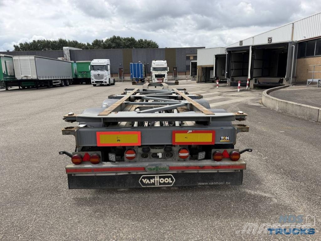 Van Hool A3C002 - multi, JOST Disc نصف مقطورات حاويات