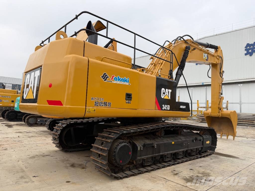 CAT 345D   Source factory Raupenbagger