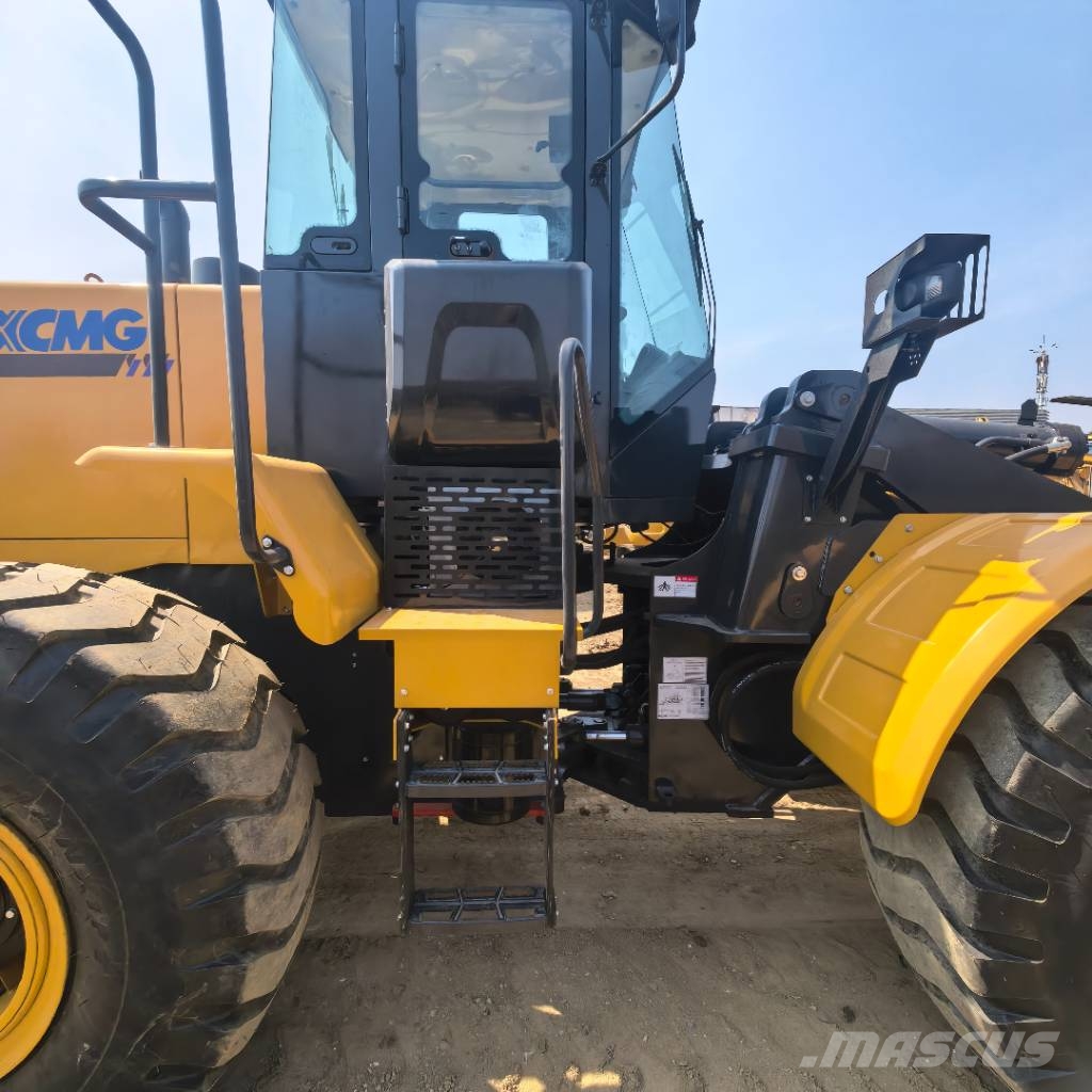 XCMG ZL 50 GN Фронтальні навантажувачі