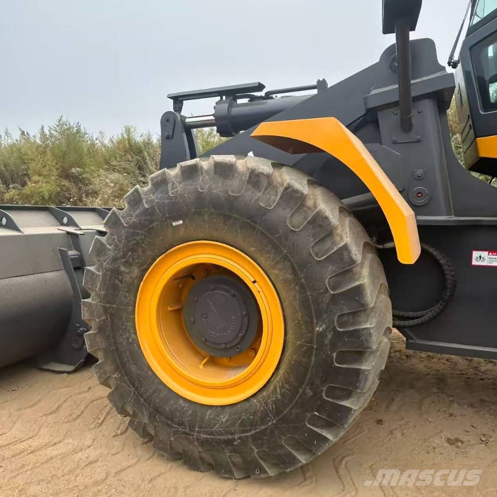 XCMG ZL 50 GN Фронтальні навантажувачі